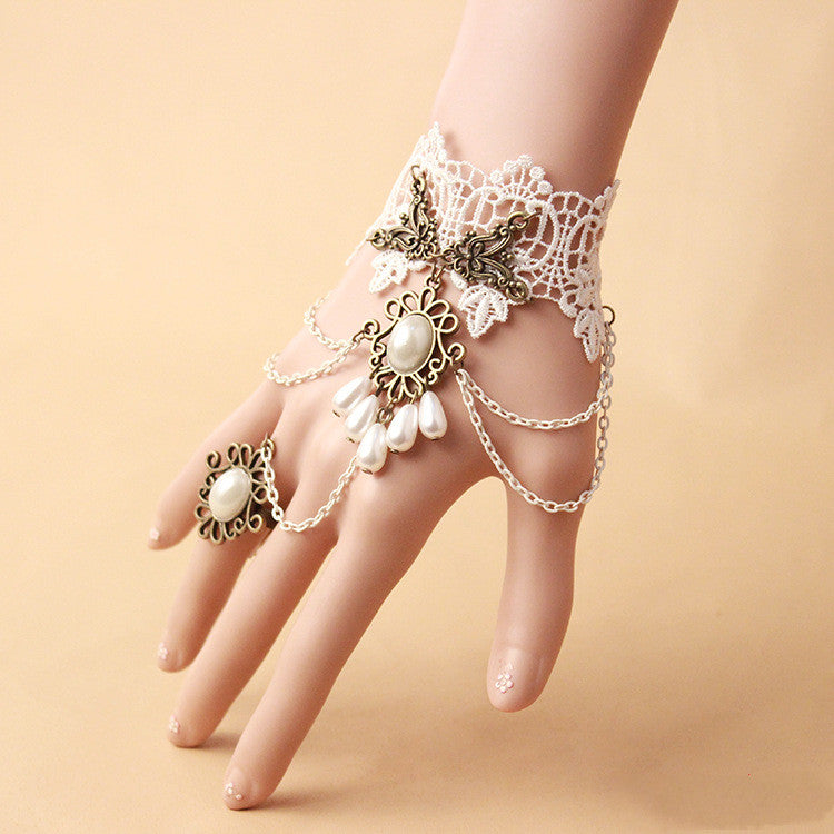 Fashion Accessories White Lace Crystal Women's Wrist Bracelet Ring One Hand Jewelry
