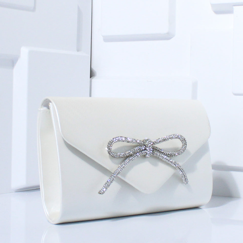 Women's Chain Clutch Evening Wear Underarm Bag