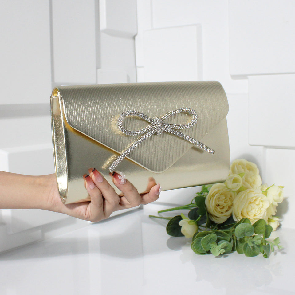 Women's Chain Clutch Evening Wear Underarm Bag